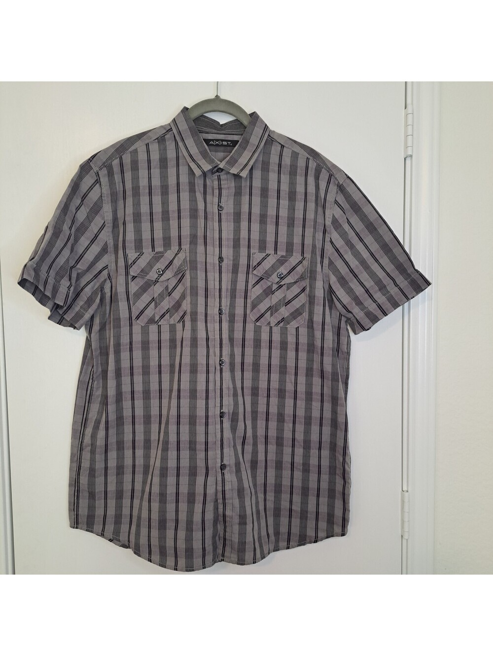 Gray Plaid Axist Button Down Shirt Mens Size Large Short Sleeve